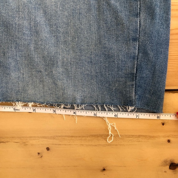 Universal Thread stretchy size 6 shorts worn 1x - Picture 6 of 11